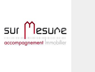 Logo pour une entreprise de chasseur immobilier.