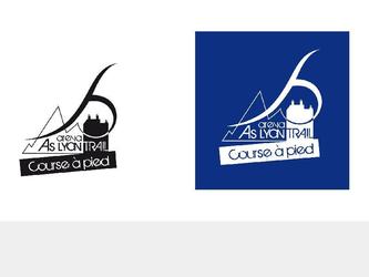 Logo pour l Association sportive de course  pied d Areva Lyon.Brief : voquer  la fois la course urbaine et les trails en montagne, valoriser l association sportive plutt que le lien avec l entreprise Areva. Ainsi la forme lance voque discrtement le "A" de Areva mais principalement l lan d un coureur.  Logo destin  tre floqu sur des maillots bleus, d o la monochromie.